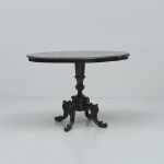 1174 4101 PEDESTAL TABLE